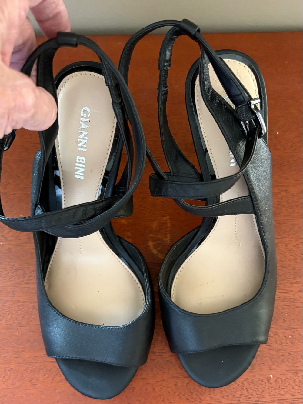 Gianni Bini Black Strappy Open-Toe Stiletto Heels Adjustable Ankle Closer Size 7